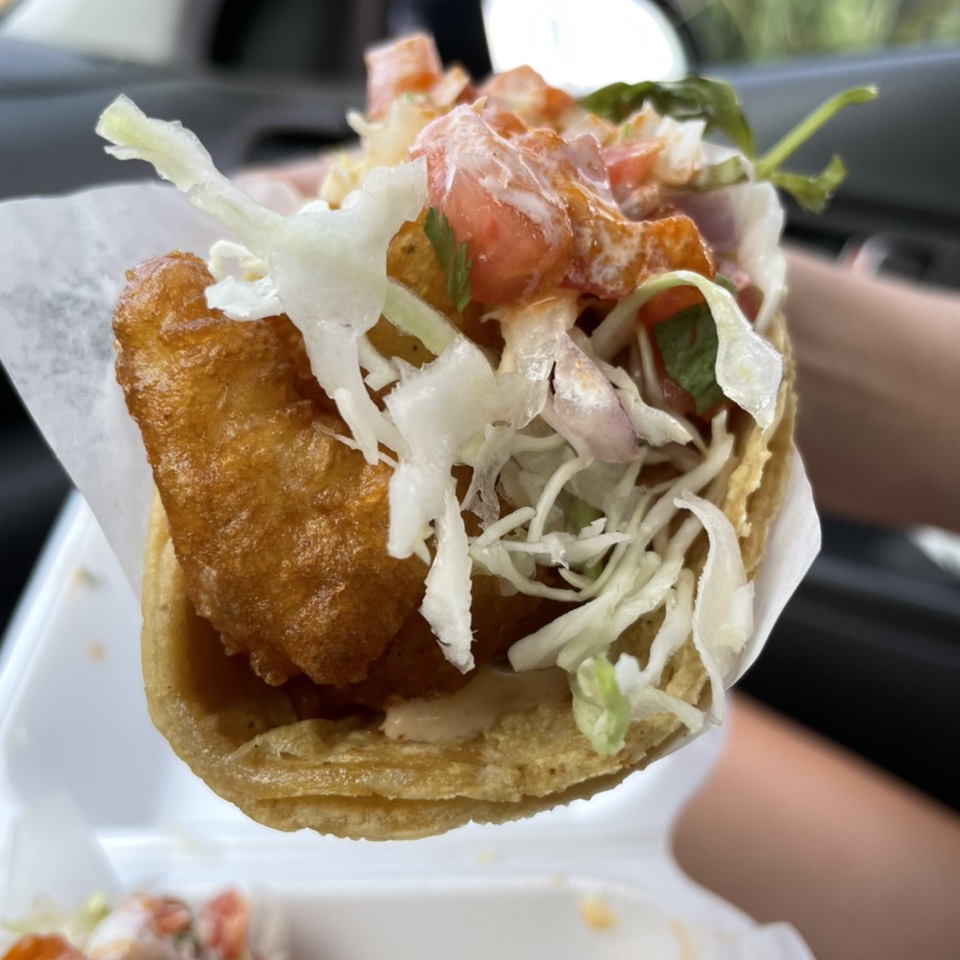 Tacos De Pescado (Fish Tacos) from Tacos Baja Ensenada on #foodmento http://foodmento.com/dish/51789