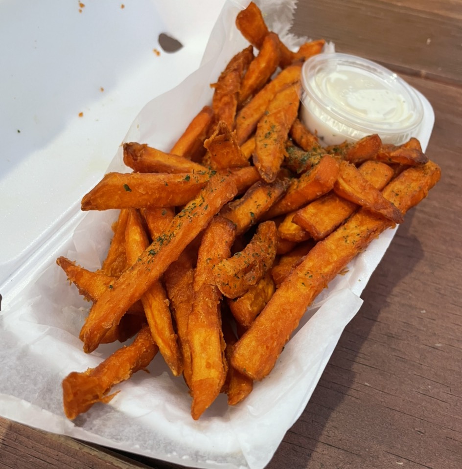 Sweet Potato Fries at BBQ Chicken on #foodmento http://foodmento.com/place/13462