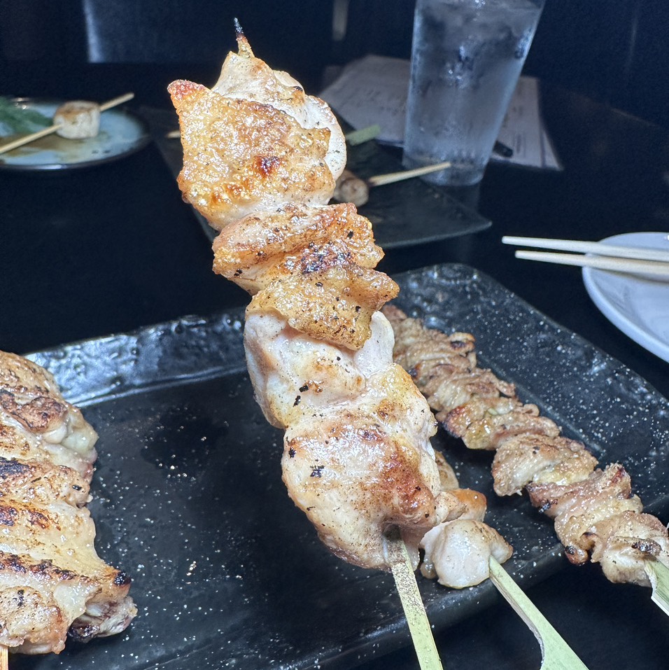 Chicken Oyster $4.50 at Hasu Yakitori on #foodmento http://foodmento.com/place/13550