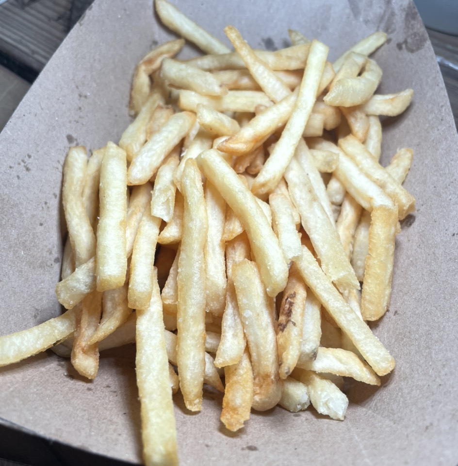 Fries at Alpine Inn on #foodmento http://foodmento.com/place/13572