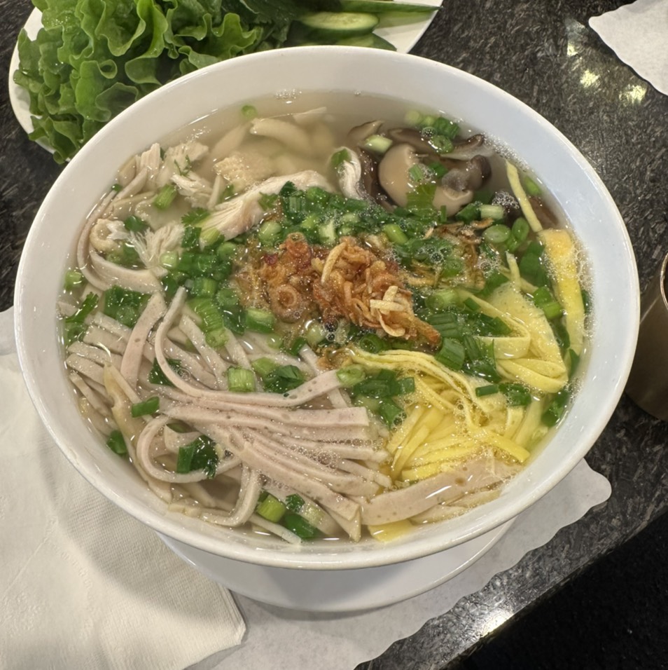 Bun Thang (Hanoi Noodle Soup) $13.50 at Golden Delight on #foodmento http://foodmento.com/place/13596