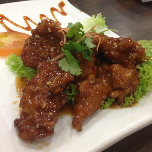 Pork Rib With Oriental Sauce from Xin Yuan Ji 新源记 on #foodmento http://foodmento.com/dish/5115