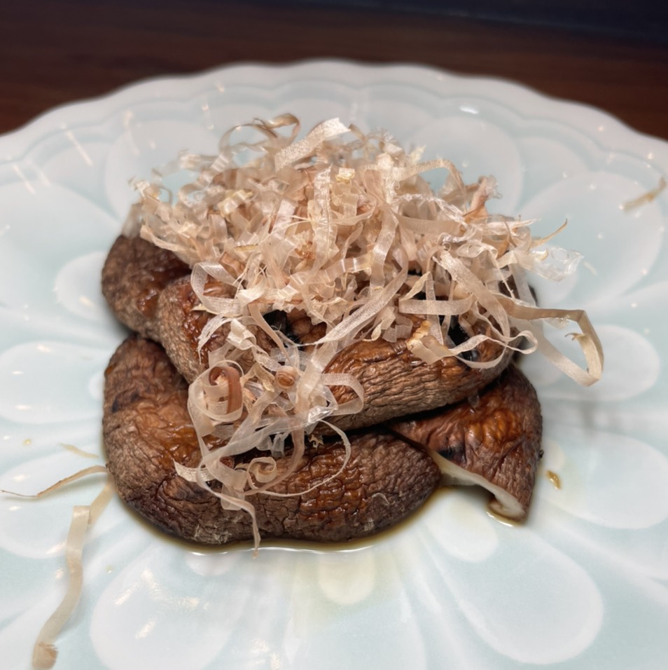 Yaki Shitake $7.75 from Fukuno Restaurant on #foodmento http://foodmento.com/dish/53620