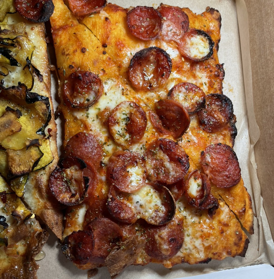 LA: Pizza