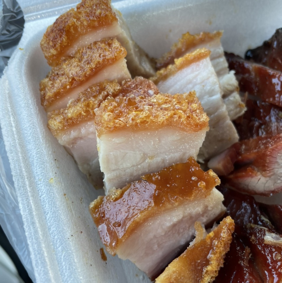 Roast Pork (Pig) from Char Siu House on #foodmento http://foodmento.com/dish/52954