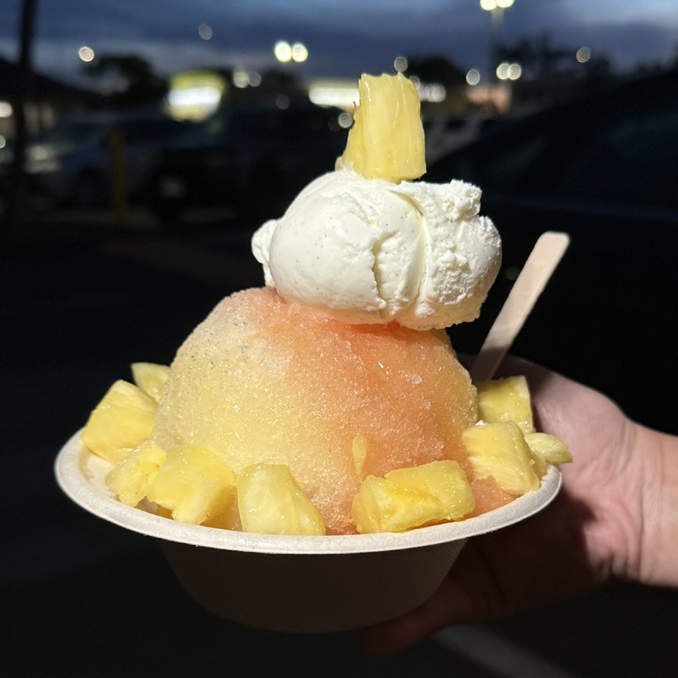 Tropical Delight Shave Ice $8.50 from Uncle Clay's House of Pure Aloha on #foodmento http://foodmento.com/dish/55049