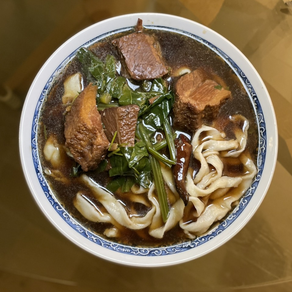 Beef Noodle Soup With Handmade Noodles at Mandarin Noodle House on #foodmento http://foodmento.com/place/13700