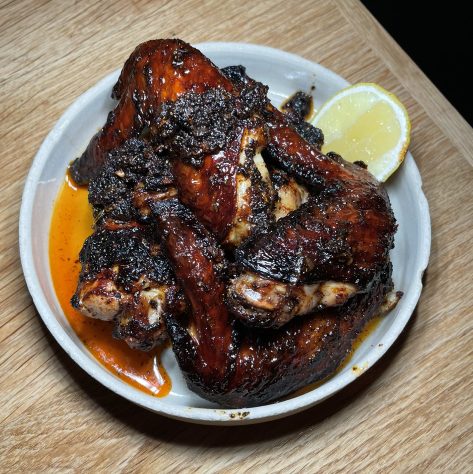 Chicken Wings, Salsa Macha at Eszett (CLOSED) on #foodmento http://foodmento.com/place/13740