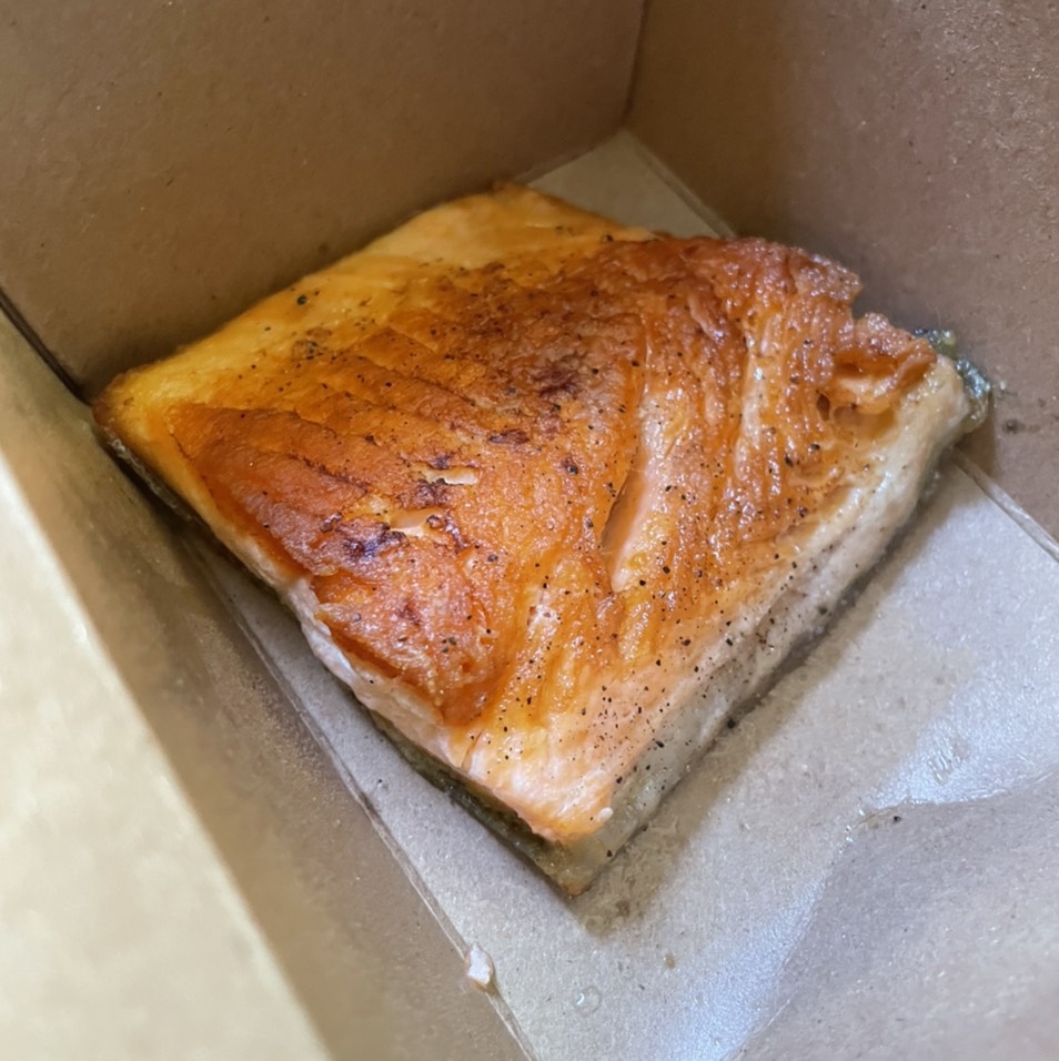 Steelhead Salmon Filet Side $11 at honey hi on #foodmento http://foodmento.com/place/13792