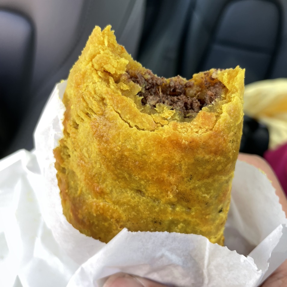 Jamaican Style Beef Patty $5 at Carribean Gourmet on #foodmento http://foodmento.com/place/13819