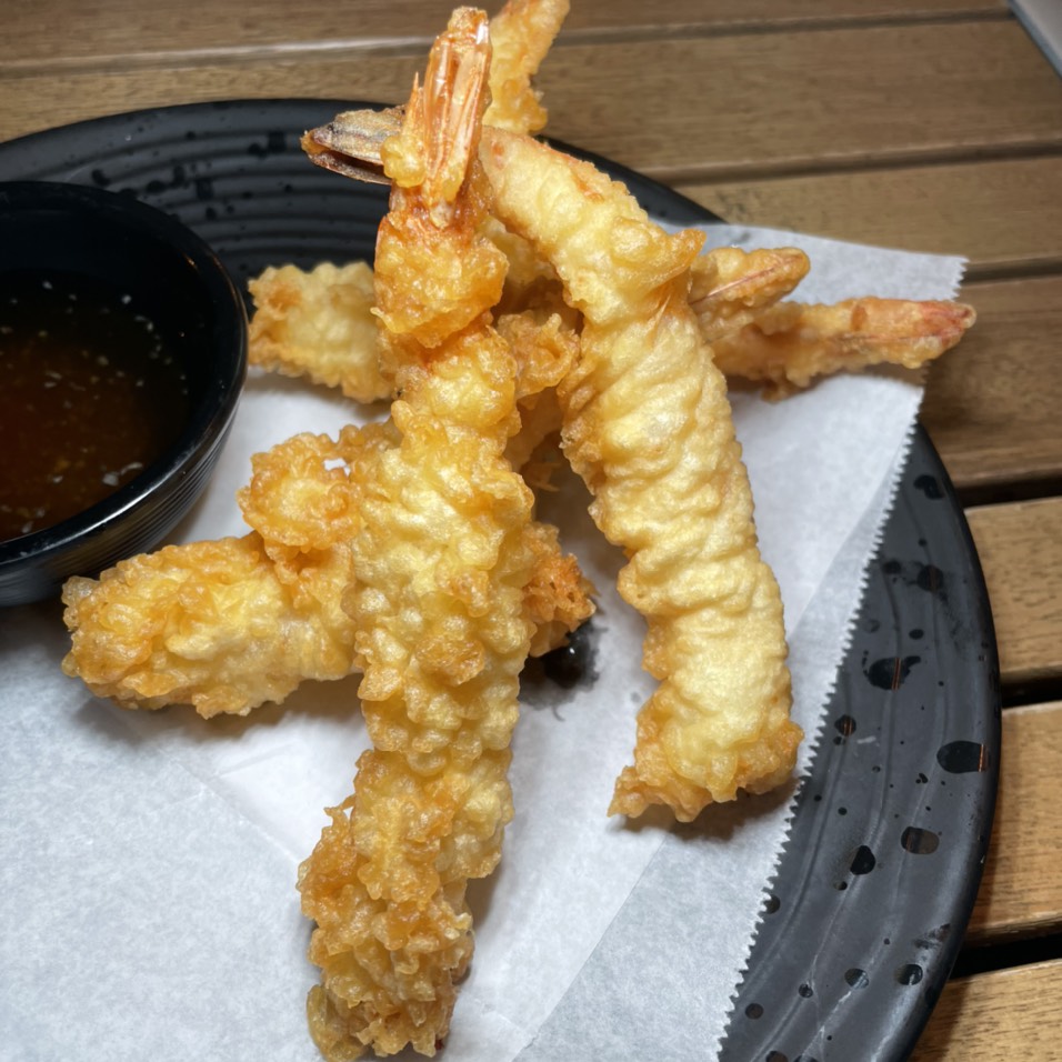 Shrimp Tempura $10 at Oops! Sushi & Sake Bar on #foodmento http://foodmento.com/place/13833