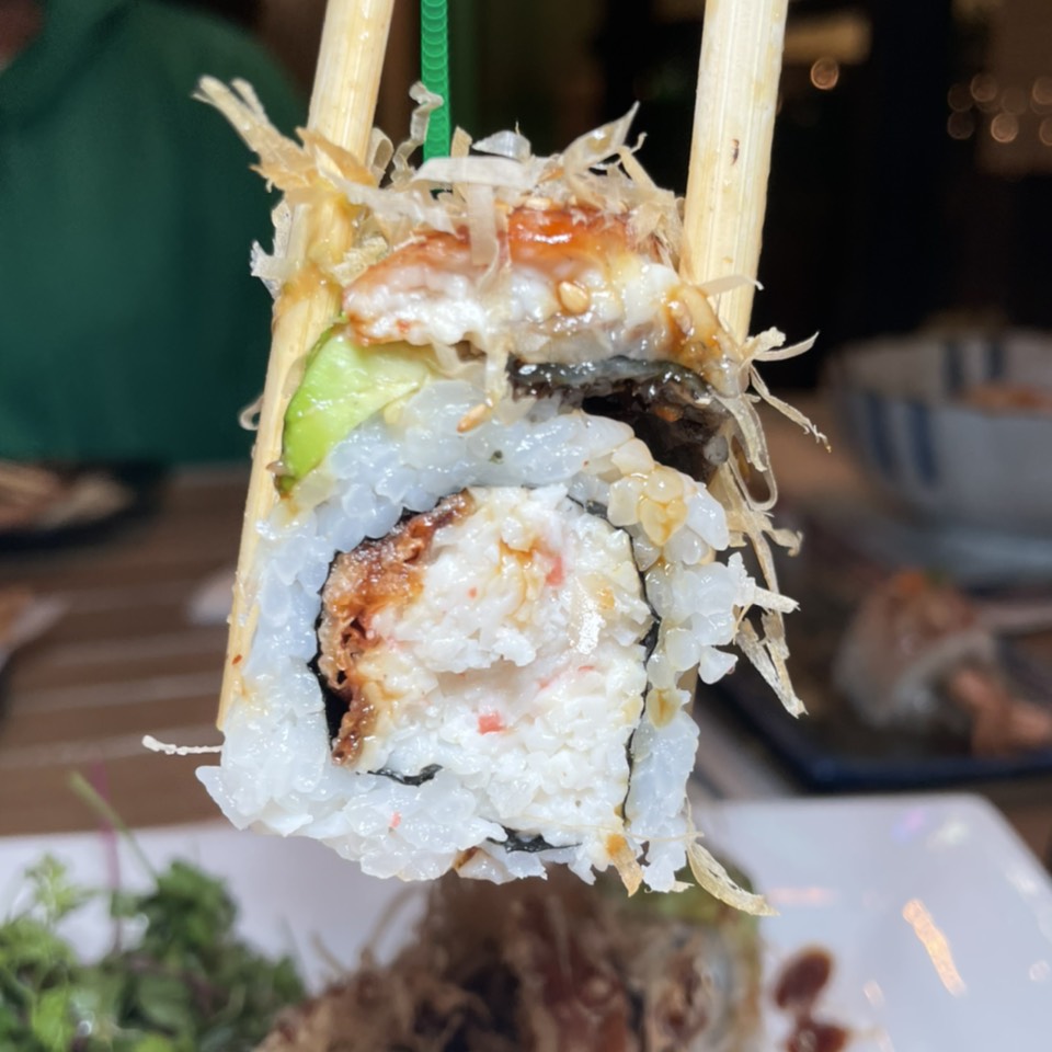 Epic Roll (Fried Soft Shell Crab, Freshwater Eel, Avocado) $21 at Oops! Sushi & Sake Bar on #foodmento http://foodmento.com/place/13833