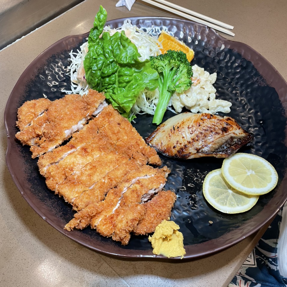 Black Cod & Chicken Cutlet Combo $27 from Azuma Japanese Restaurant on #foodmento http://foodmento.com/dish/53537