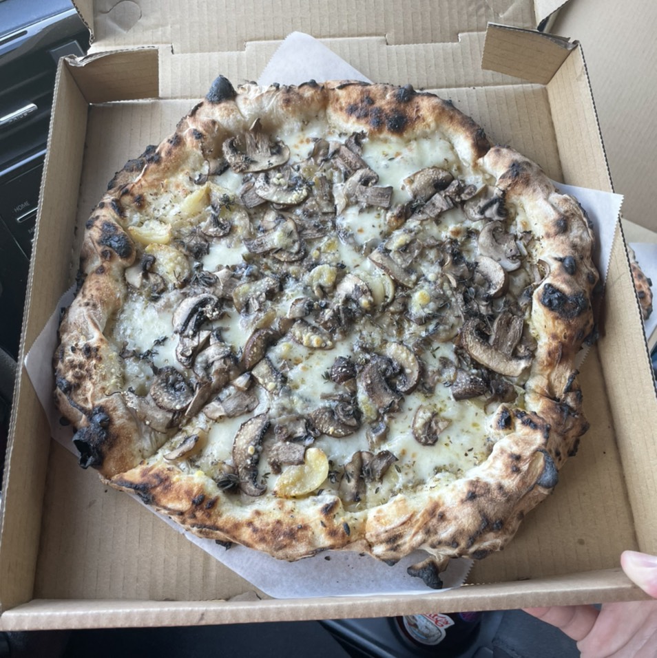 Funghi Pizza $21 at Pizzeria Sei on #foodmento http://foodmento.com/place/13882