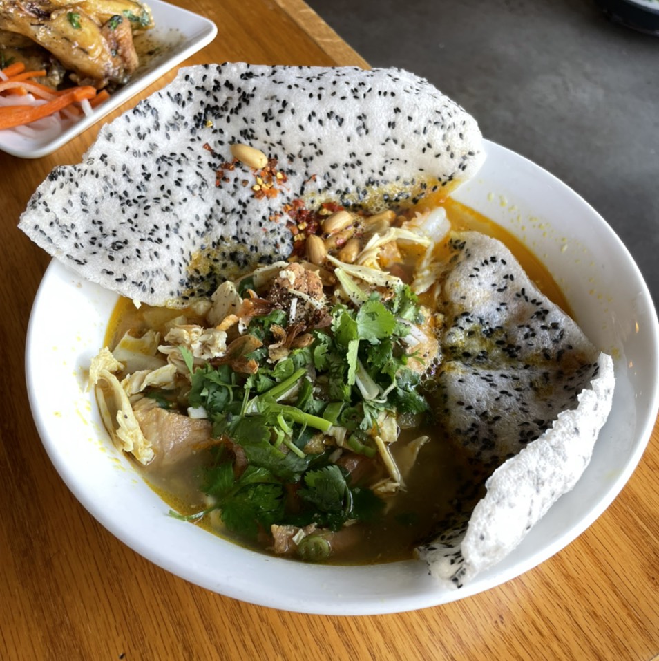 Vietnamese Turmeric Noodles (Mi Quang) $16 from Mẹ Kha (Me Kha) on #foodmento http://foodmento.com/dish/53764