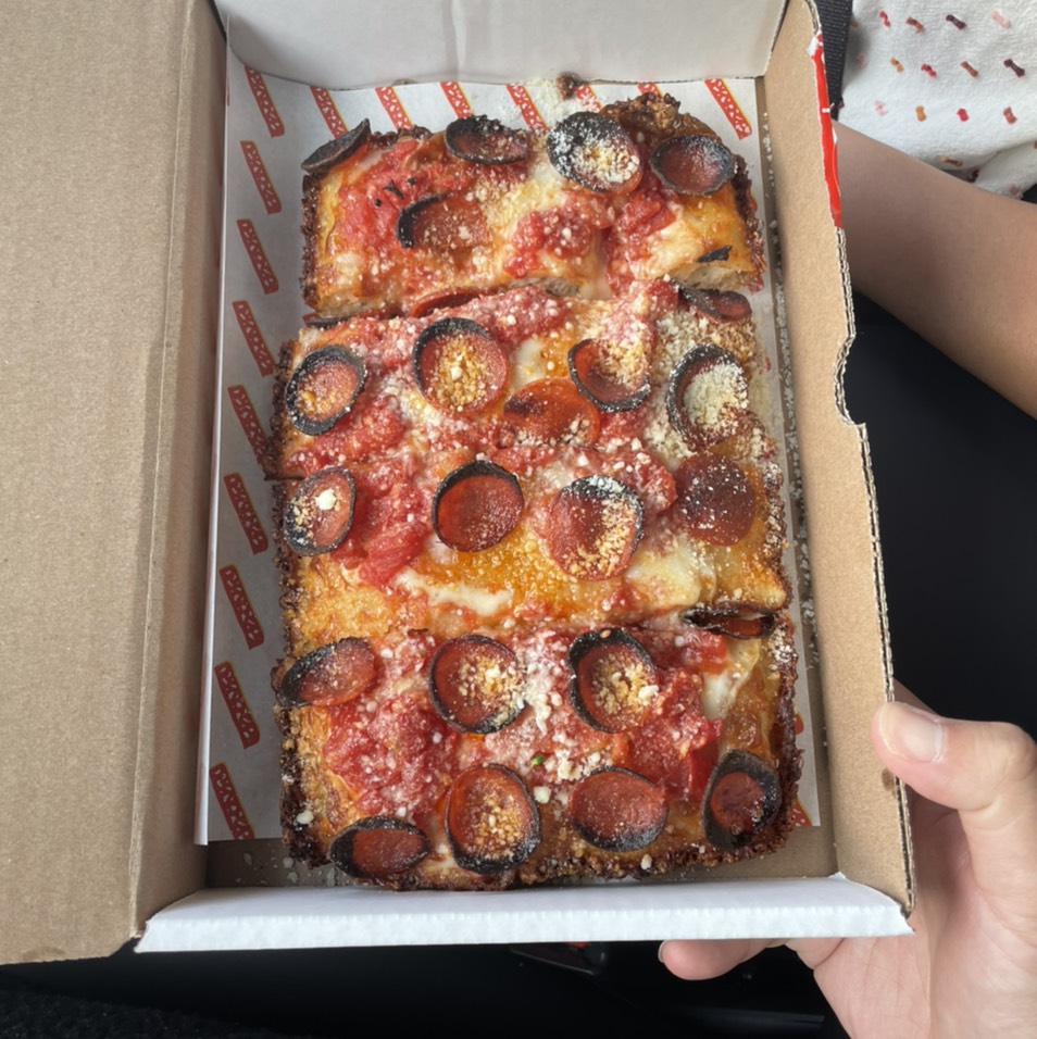Pepperoni Square Pizza Pie $18 on #foodmento http://foodmento.com/dish/53848
