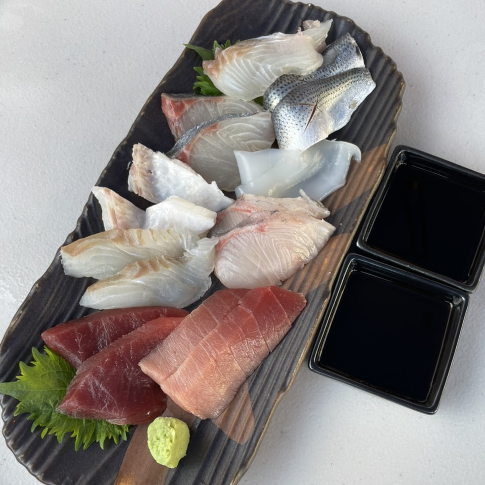 Sashimi Special for 2 $50 on #foodmento http://foodmento.com/dish/53915