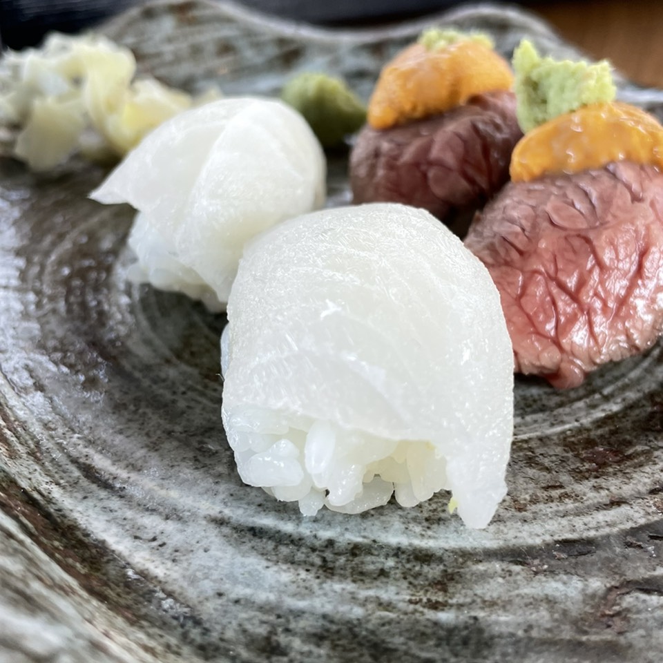 Same Karei Nigiri (Sharkskin Flounder) $14 on #foodmento http://foodmento.com/dish/54184