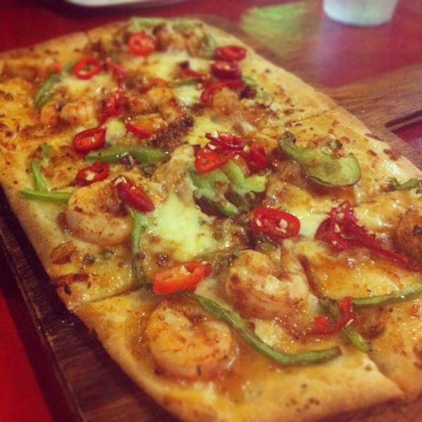 Szechuan Chilli Prawn Pizza at Crust Gourmet Pizza Bar on #foodmento http://foodmento.com/place/140