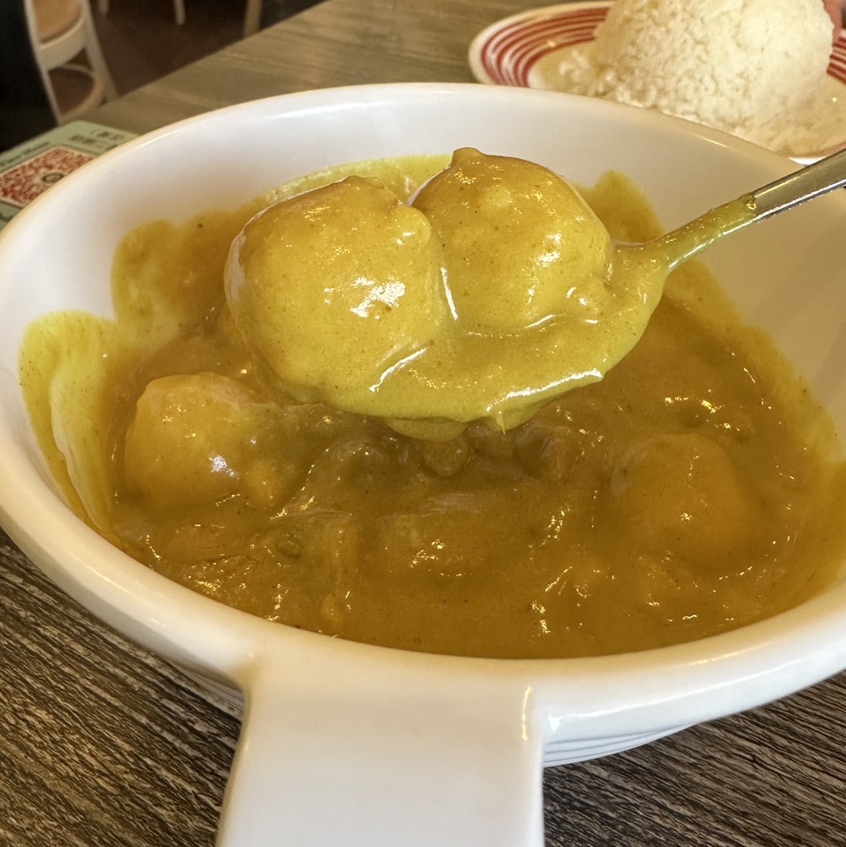 Curry Fish Ball $8.50 on #foodmento http://foodmento.com/dish/56206