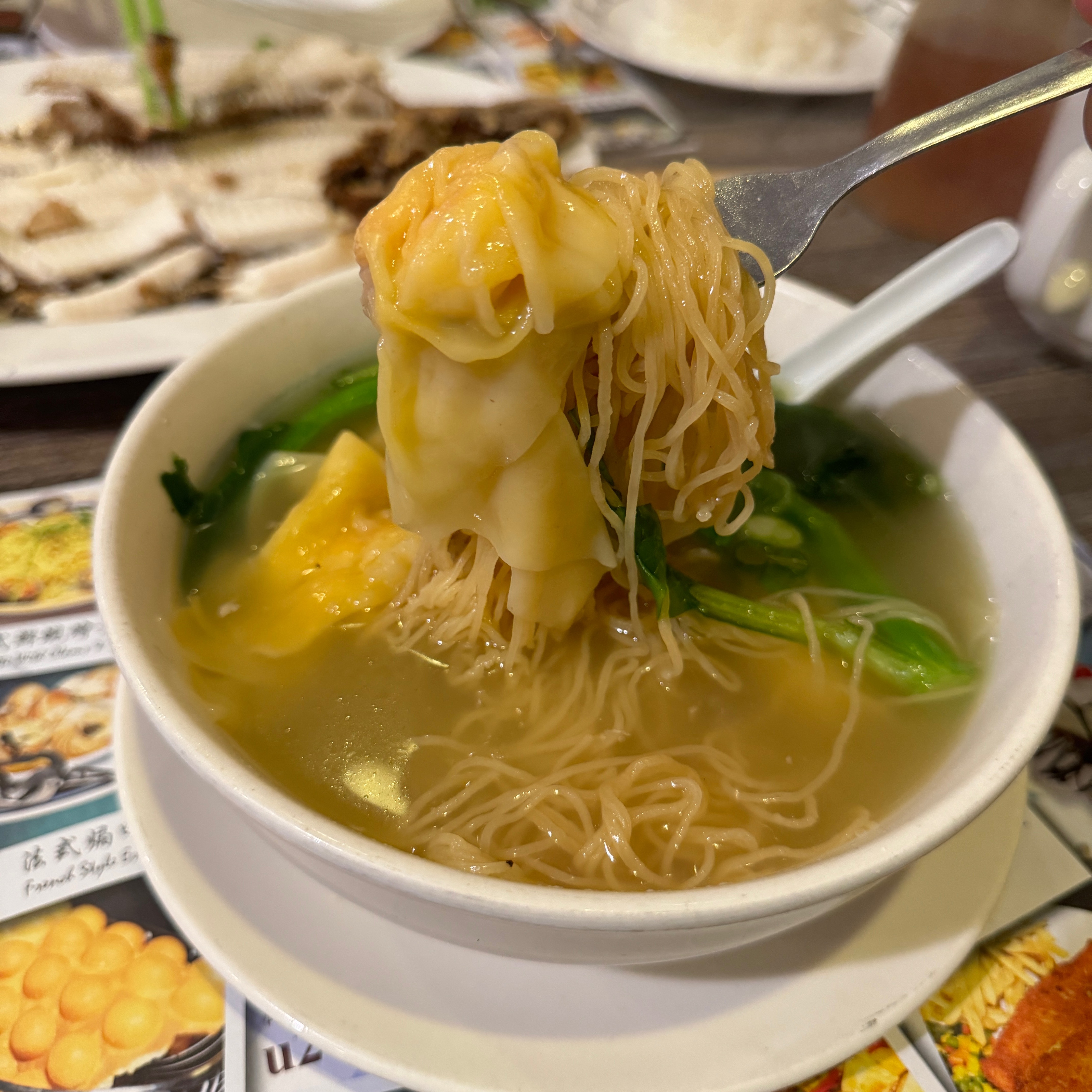 Wonton Noodle Soup $9 Dinner at U2 Cafe on #foodmento http://foodmento.com/place/14115