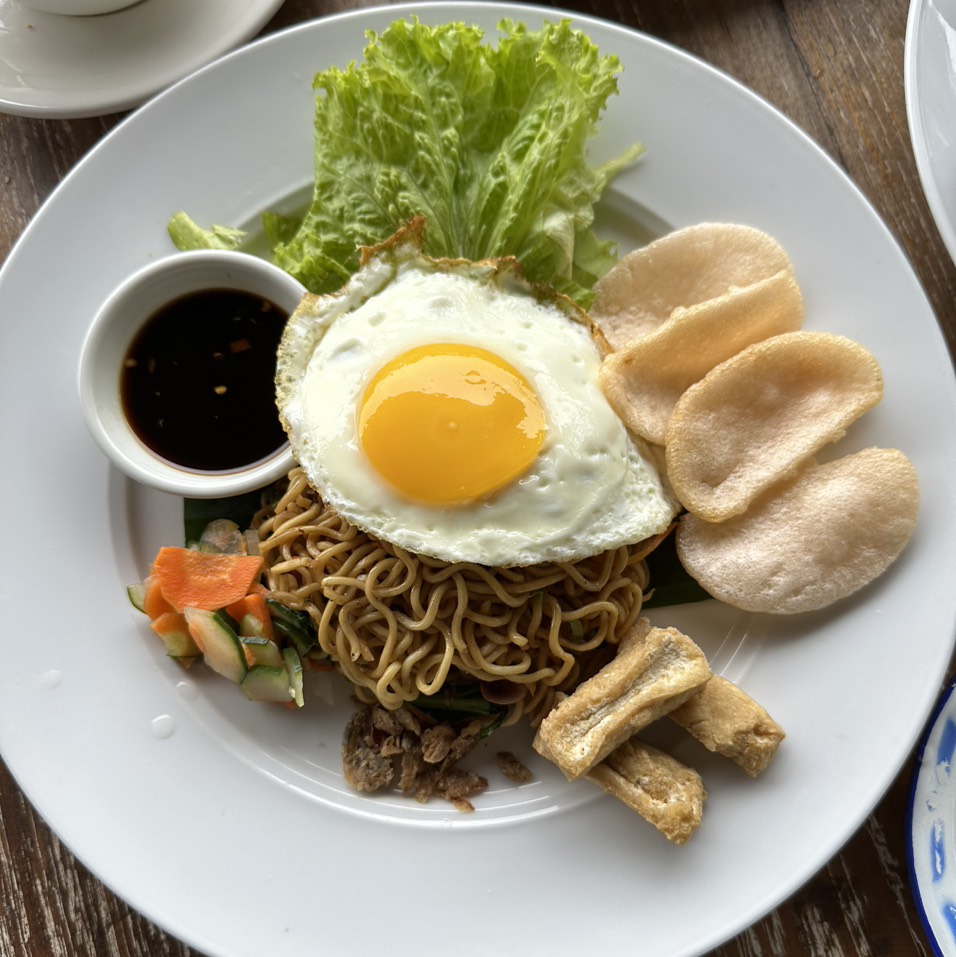 Mie Goreng Kampung at Kunang Kunang on #foodmento http://foodmento.com/place/14266