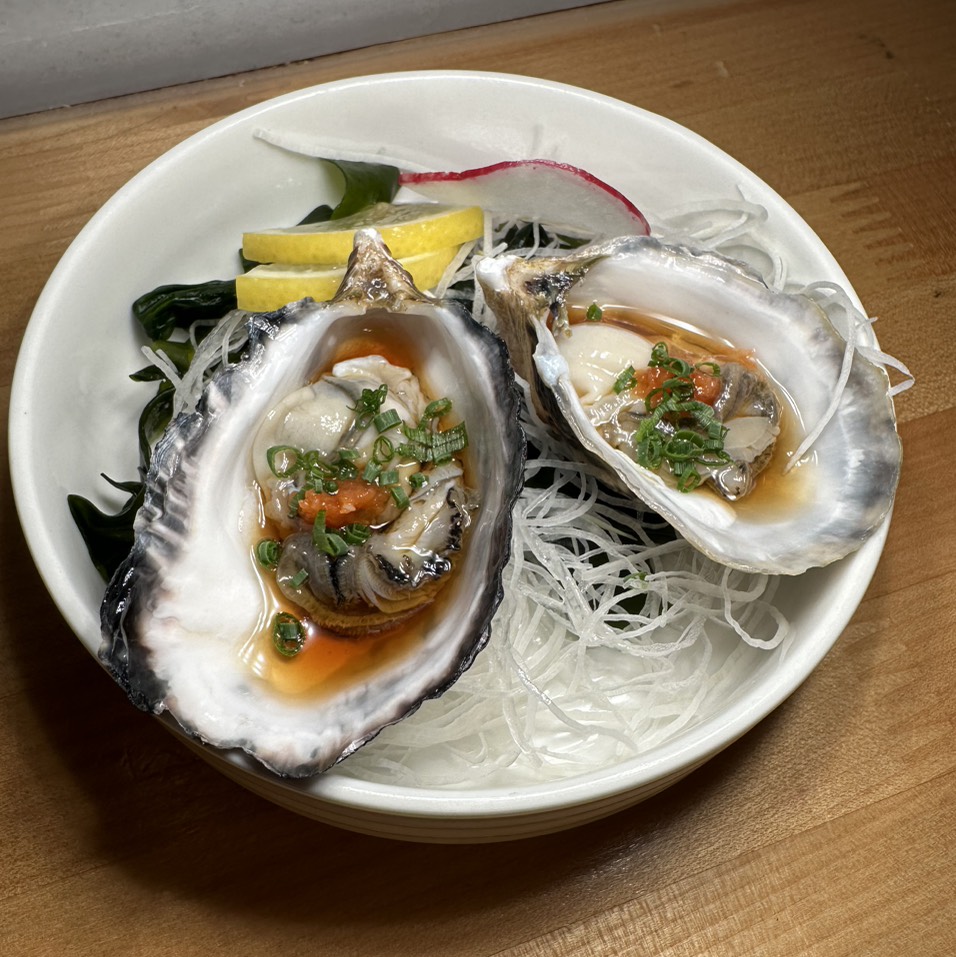 Shigoku Oyster $8 2pc at Hamasaku on #foodmento http://foodmento.com/place/14293