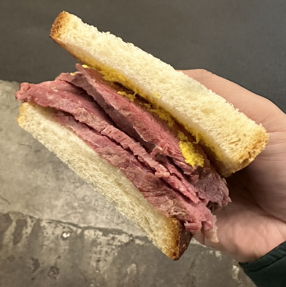 Original Corned Beef Sandwich $10 half at Magee's on #foodmento http://foodmento.com/place/14349
