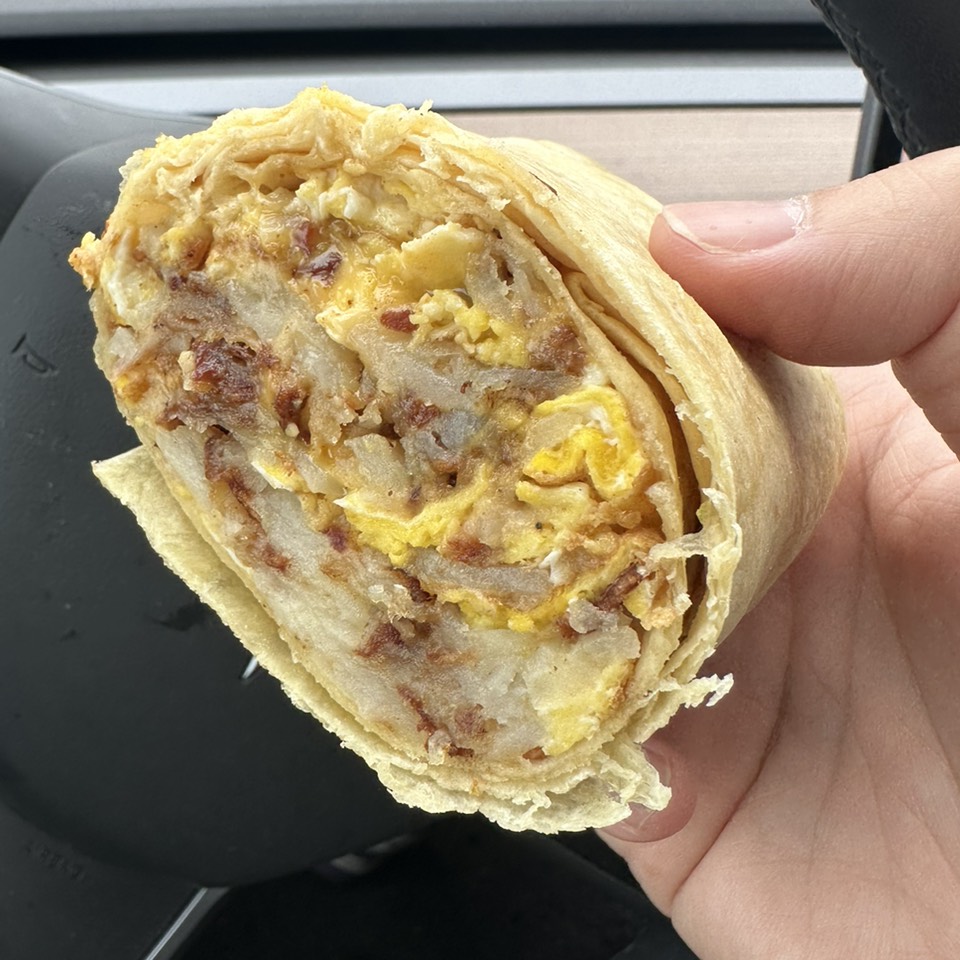 Breakfast Burrito With Bacon $8 on #foodmento http://foodmento.com/dish/55666