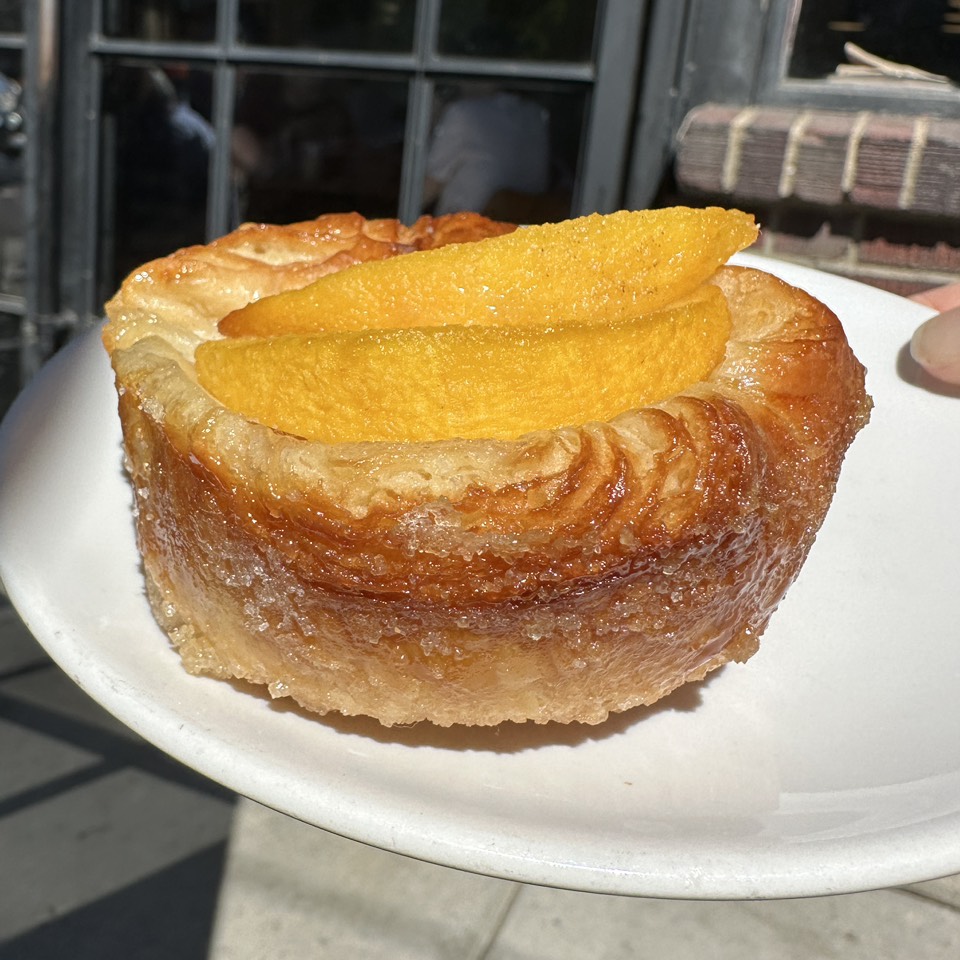 Peach Kouign Amann $5 at Izzio Bakery on #foodmento http://foodmento.com/place/14472