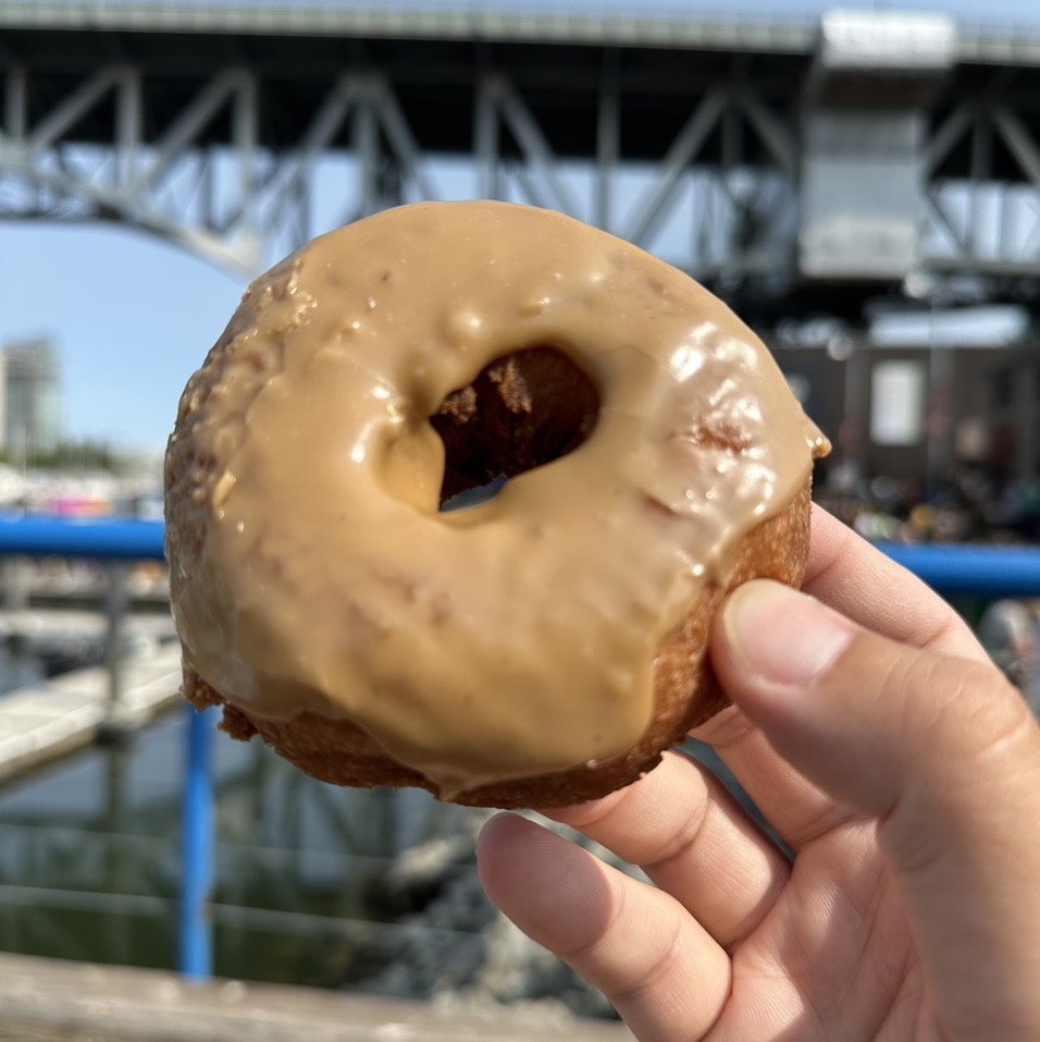 Maple Iced Donut $2.50 at Lee's Donuts on #foodmento http://foodmento.com/place/14565