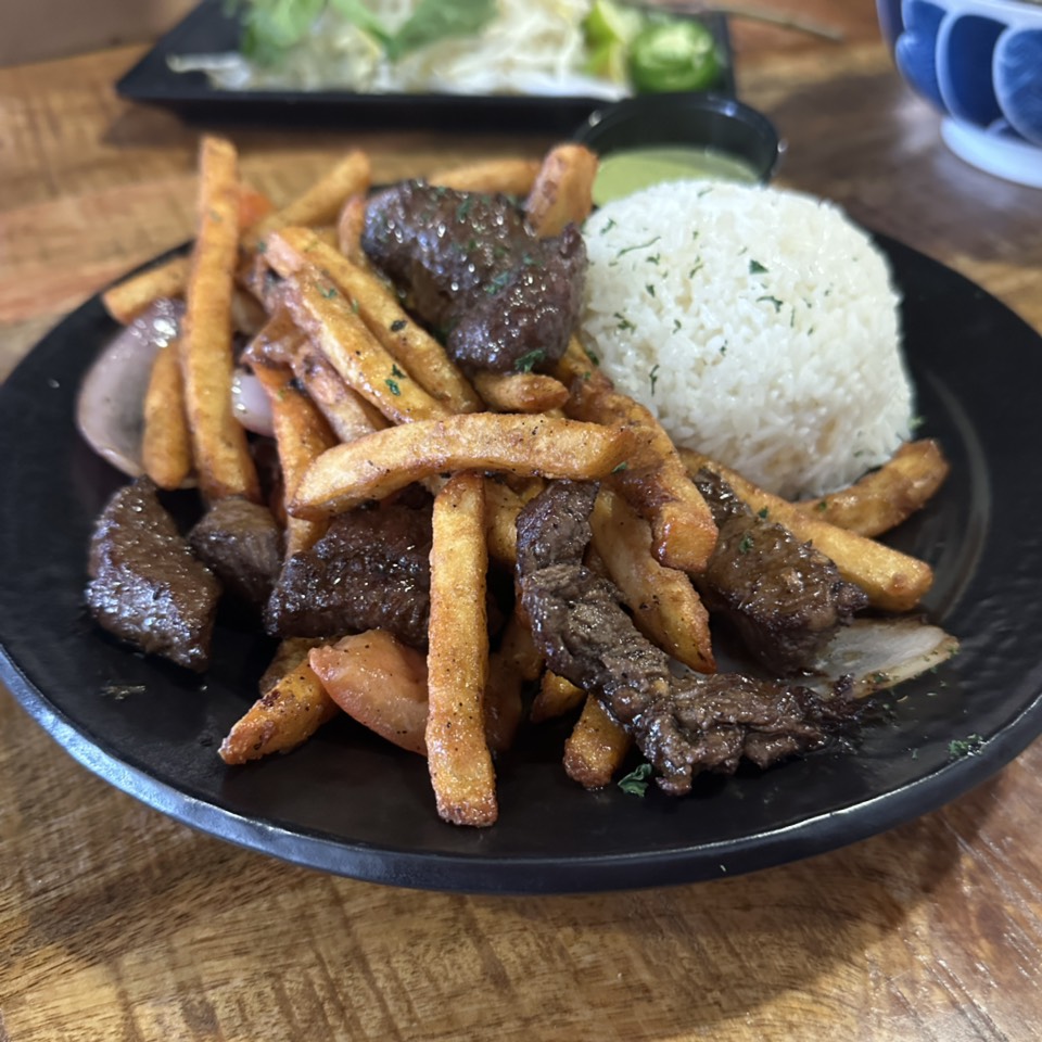 Filet Mignon Lomo Saltado $21 from (Súp) Sup Noodle Bar on #foodmento http://foodmento.com/dish/56480