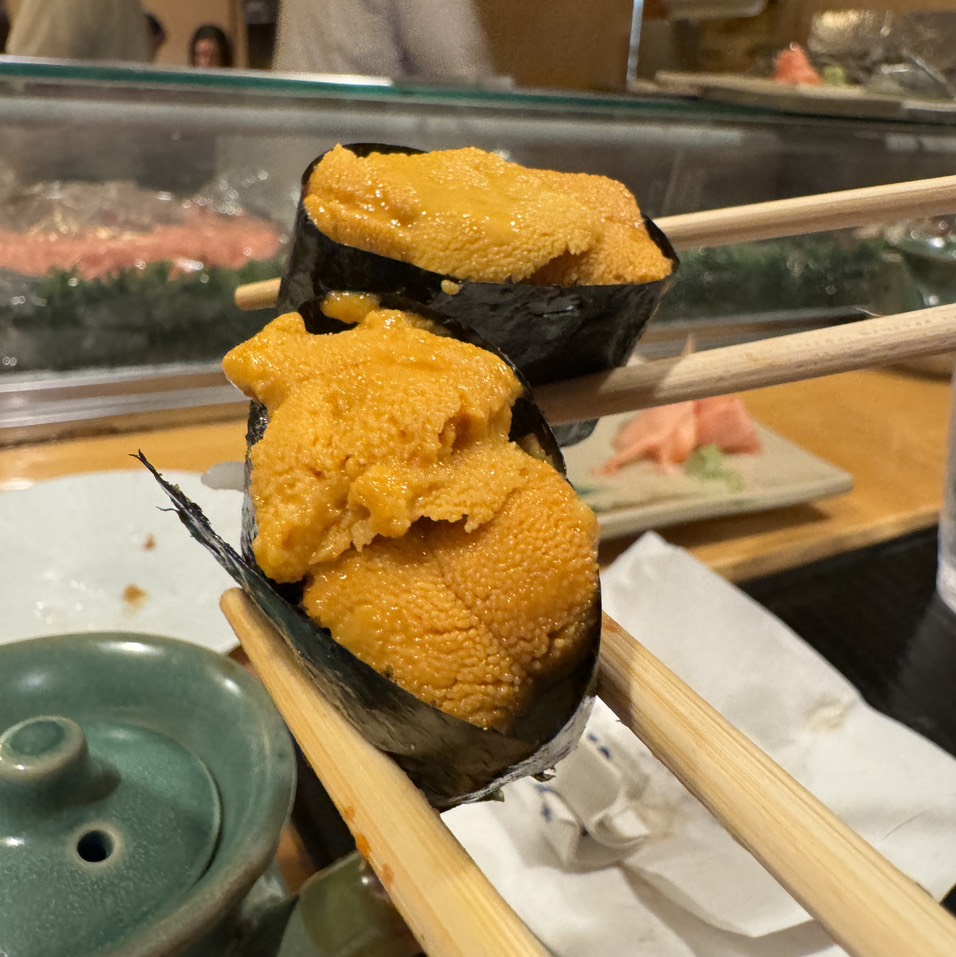 Uni Sushi (Sea Urchin) $12 from Hama Sushi on #foodmento http://foodmento.com/dish/56876