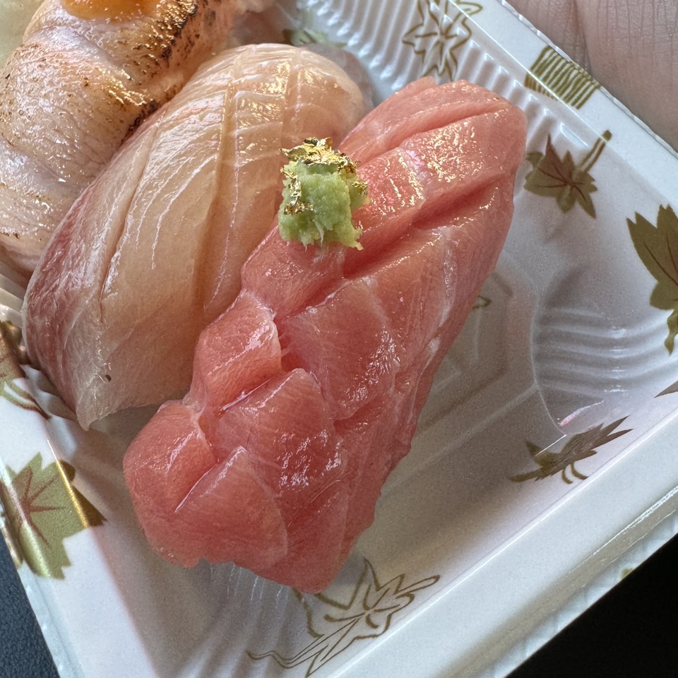 Chu-toro Nigiri $9 at Tom Sushi on #foodmento http://foodmento.com/place/14752