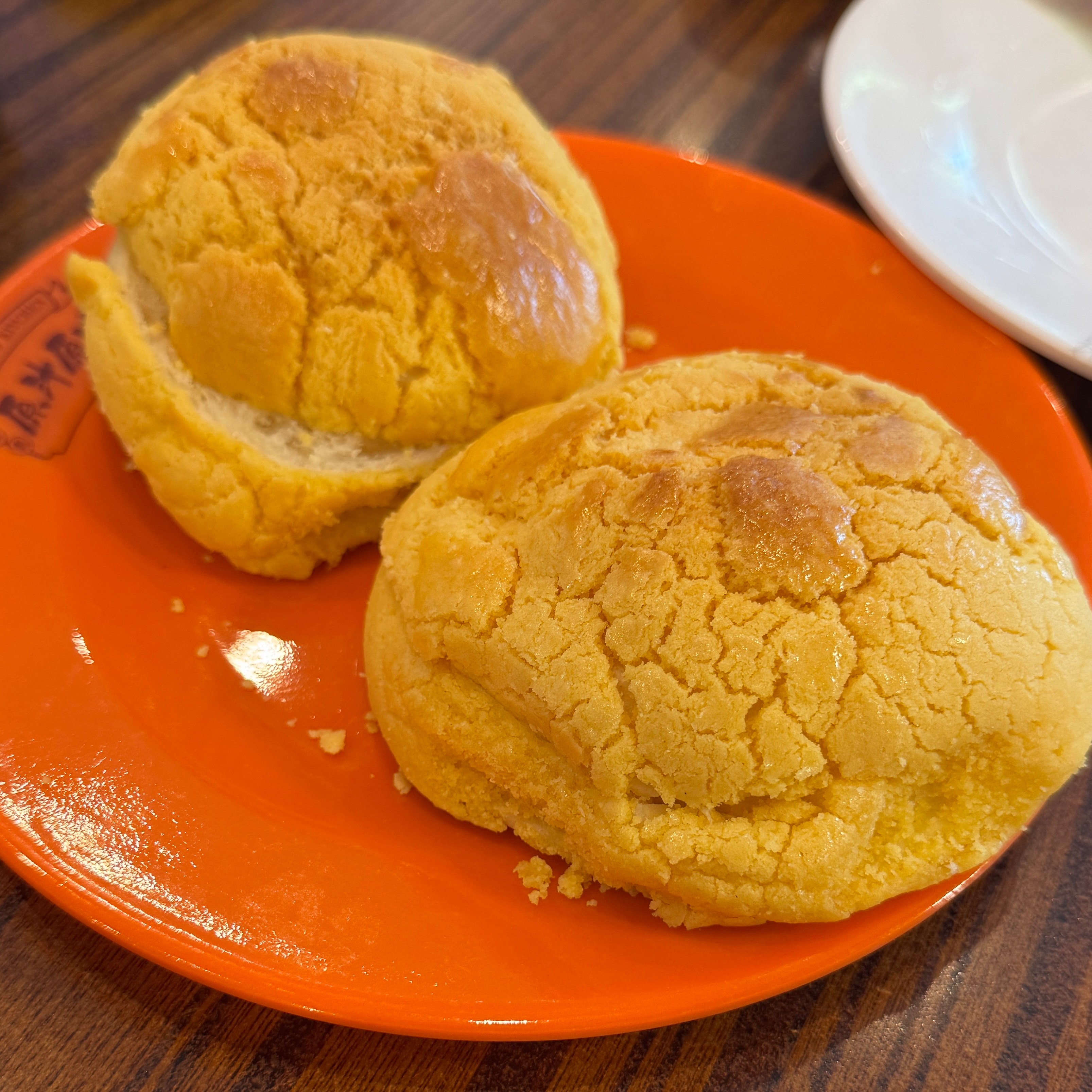 HK Style Pineapple Bun With Butter $5 at Alice's Kitchen (Temple City) on #foodmento http://foodmento.com/place/14760