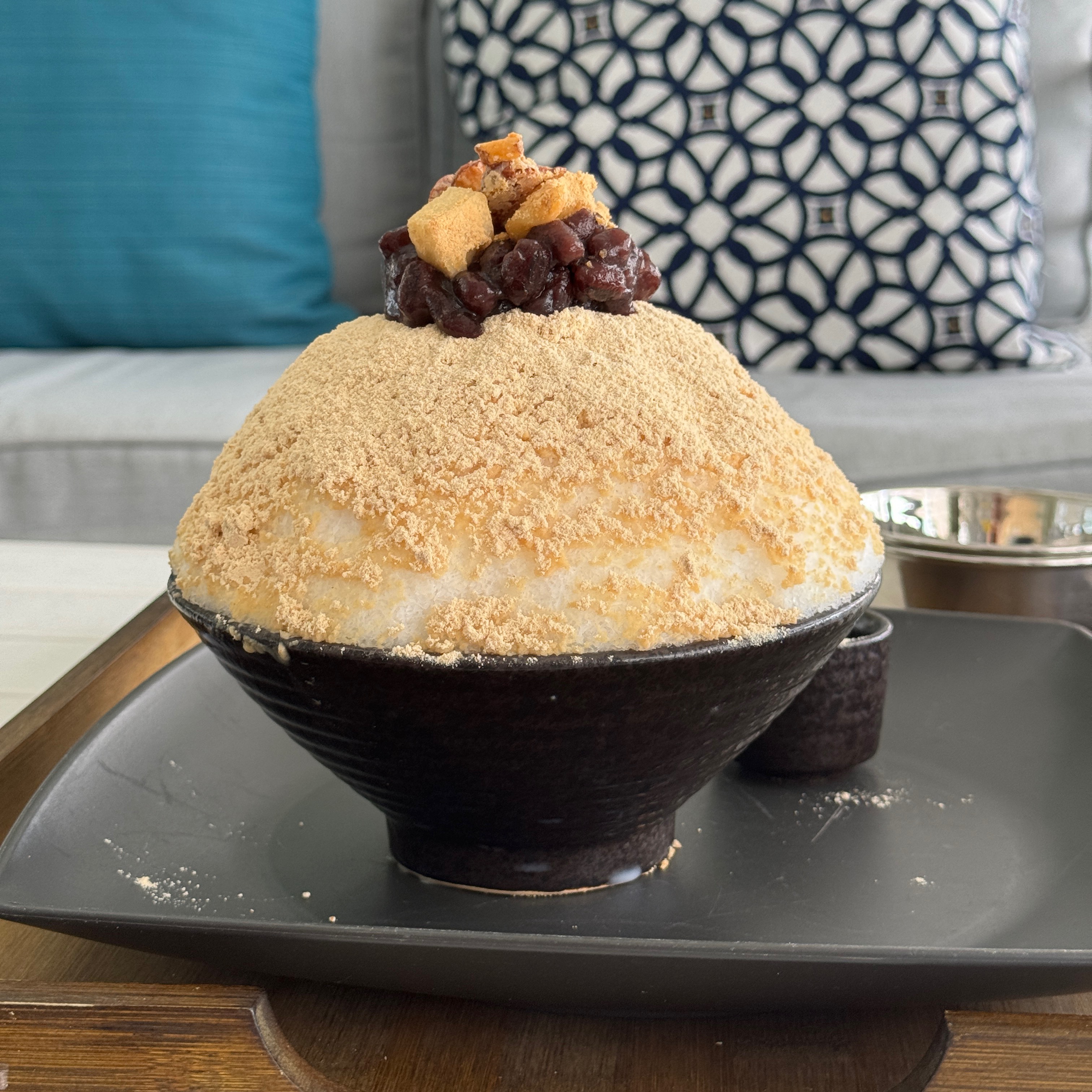 Injeolmi Bingsu $14 (was $9.50) reg at Ooyoo Cafe on #foodmento http://foodmento.com/place/15059