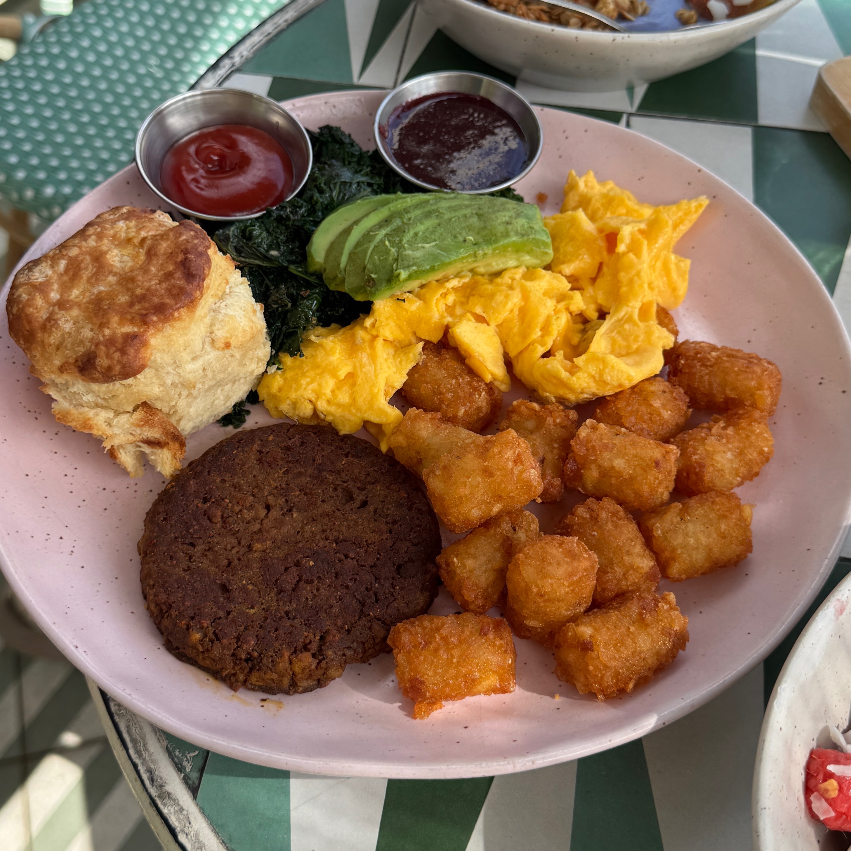 Country Breakfast $21.50 on #foodmento http://foodmento.com/dish/59196