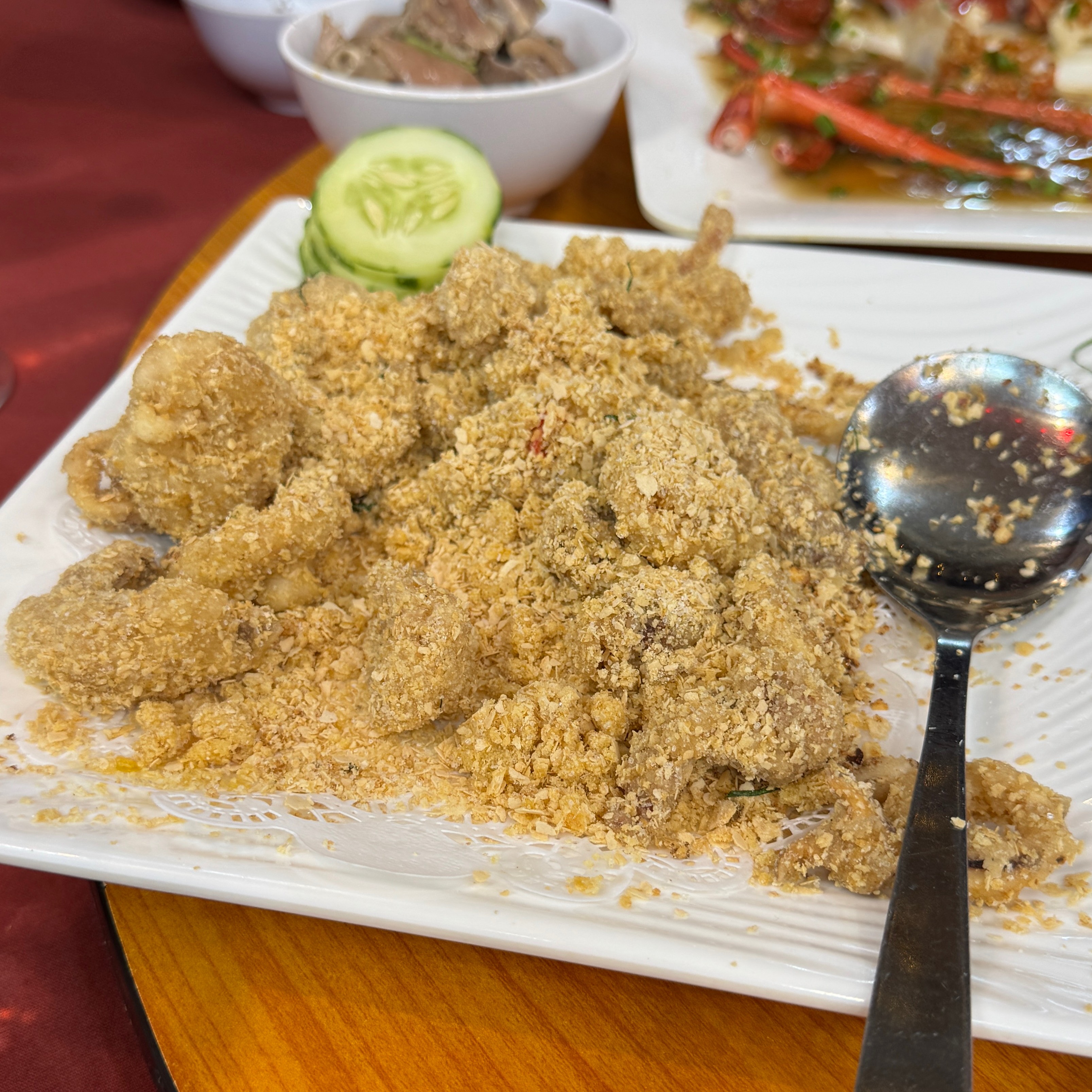 Cereal Sotong Squid $28 Large at YANG MING SEAFOOD Bishan Branch on #foodmento http://foodmento.com/place/15339