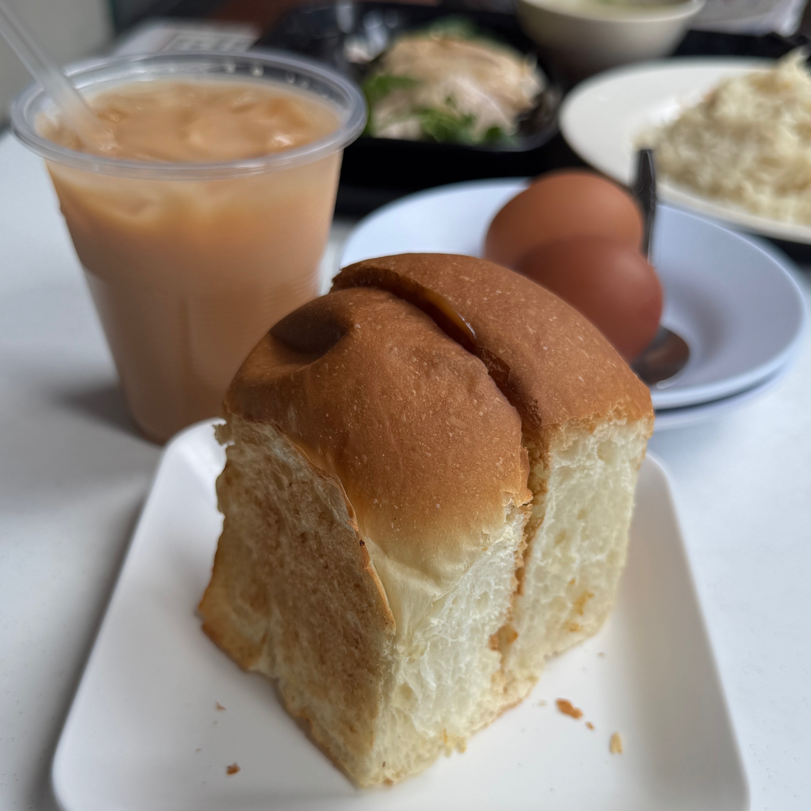 Kaya Butter Bun Set (Egg, Teh) $5.10 at YY Kafei Dian on #foodmento http://foodmento.com/place/15340