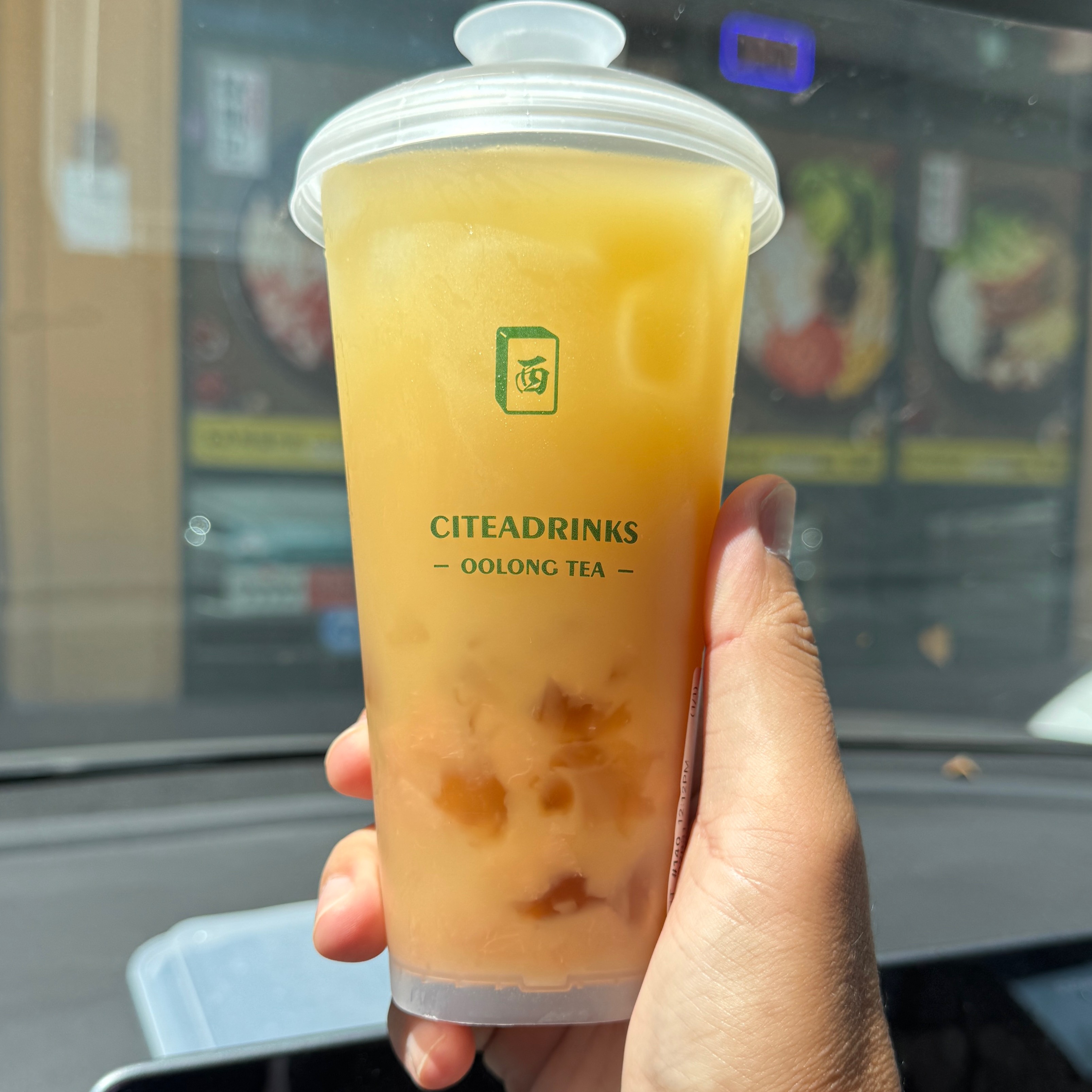 Peach & Four Seasons Oolong Tea $6 on #foodmento http://foodmento.com/dish/61080