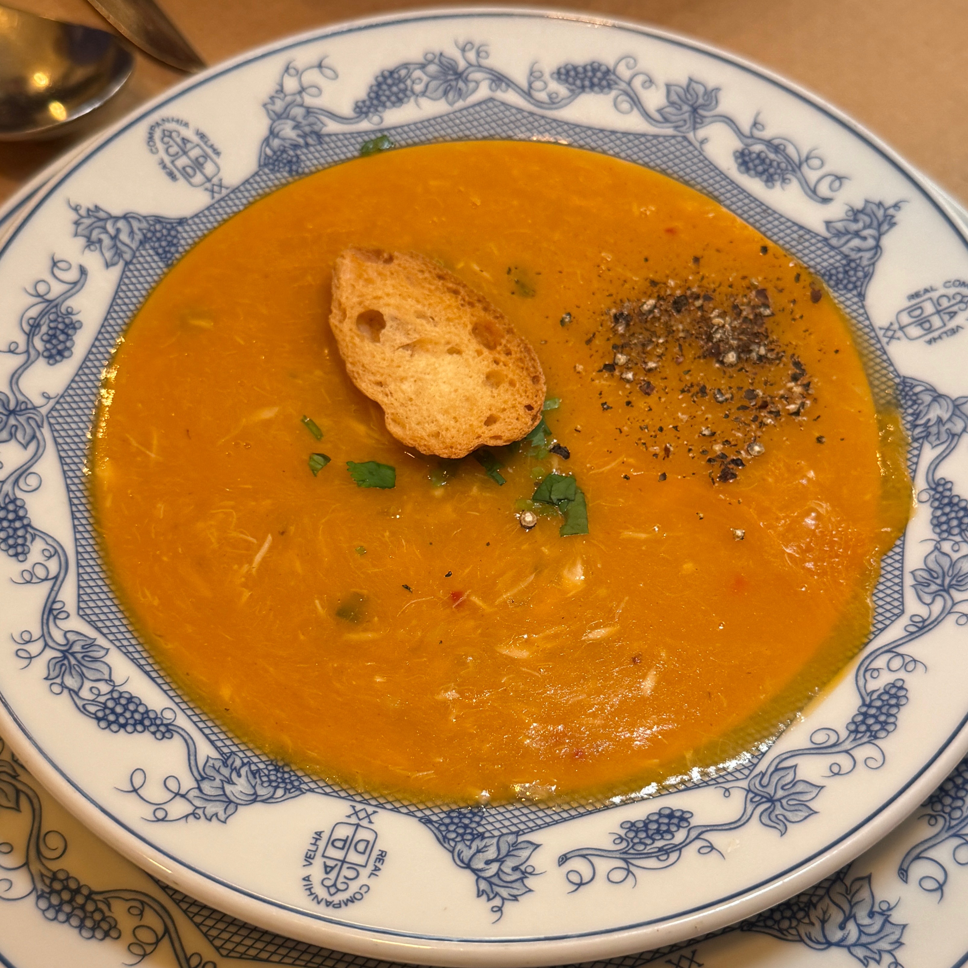 Fish Soup $7.50 at Taberna Dos Mercadores on #foodmento http://foodmento.com/place/15504