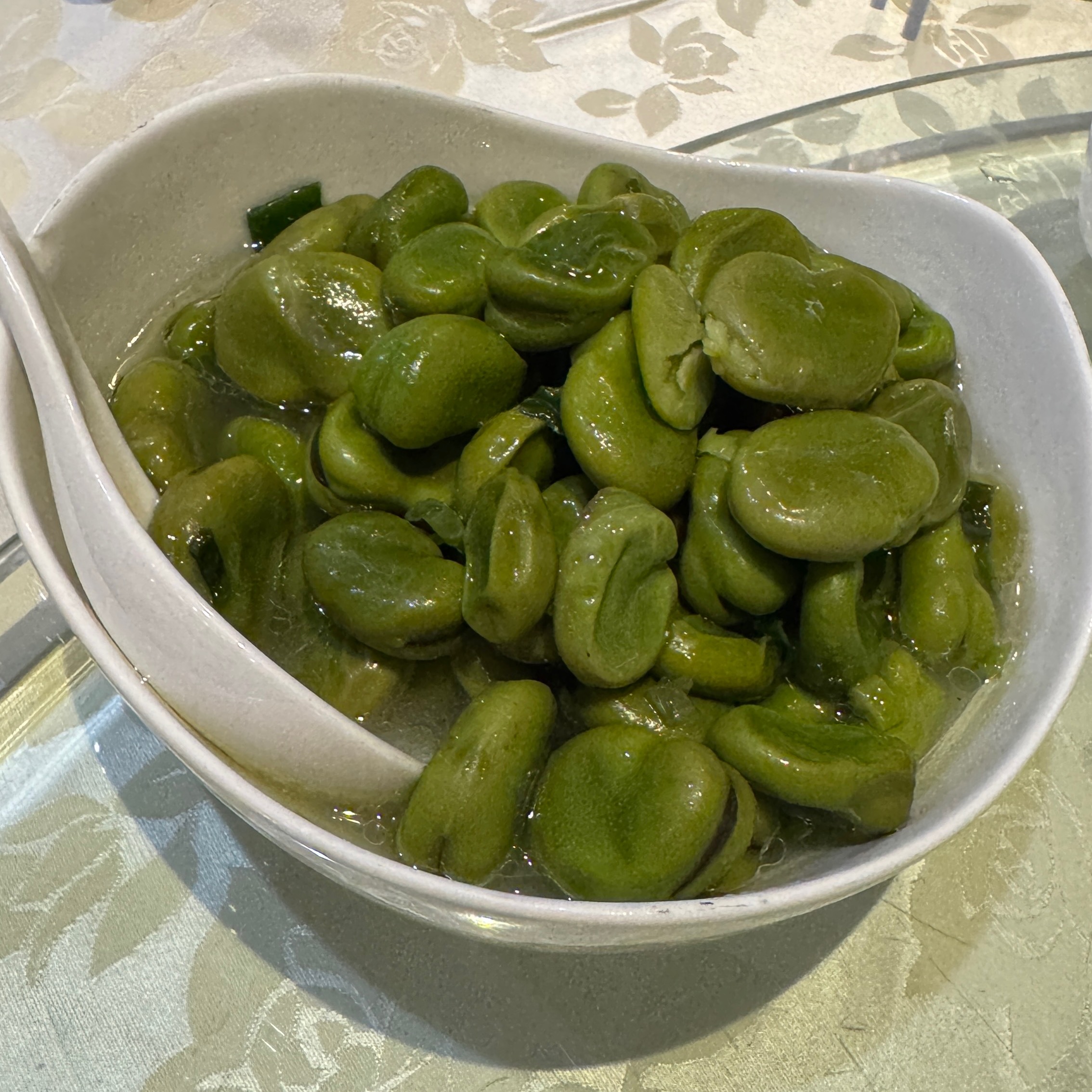 Broad Beans With Scallion Sauce $10 at The Bund 8 外滩8号 on #foodmento http://foodmento.com/place/15535