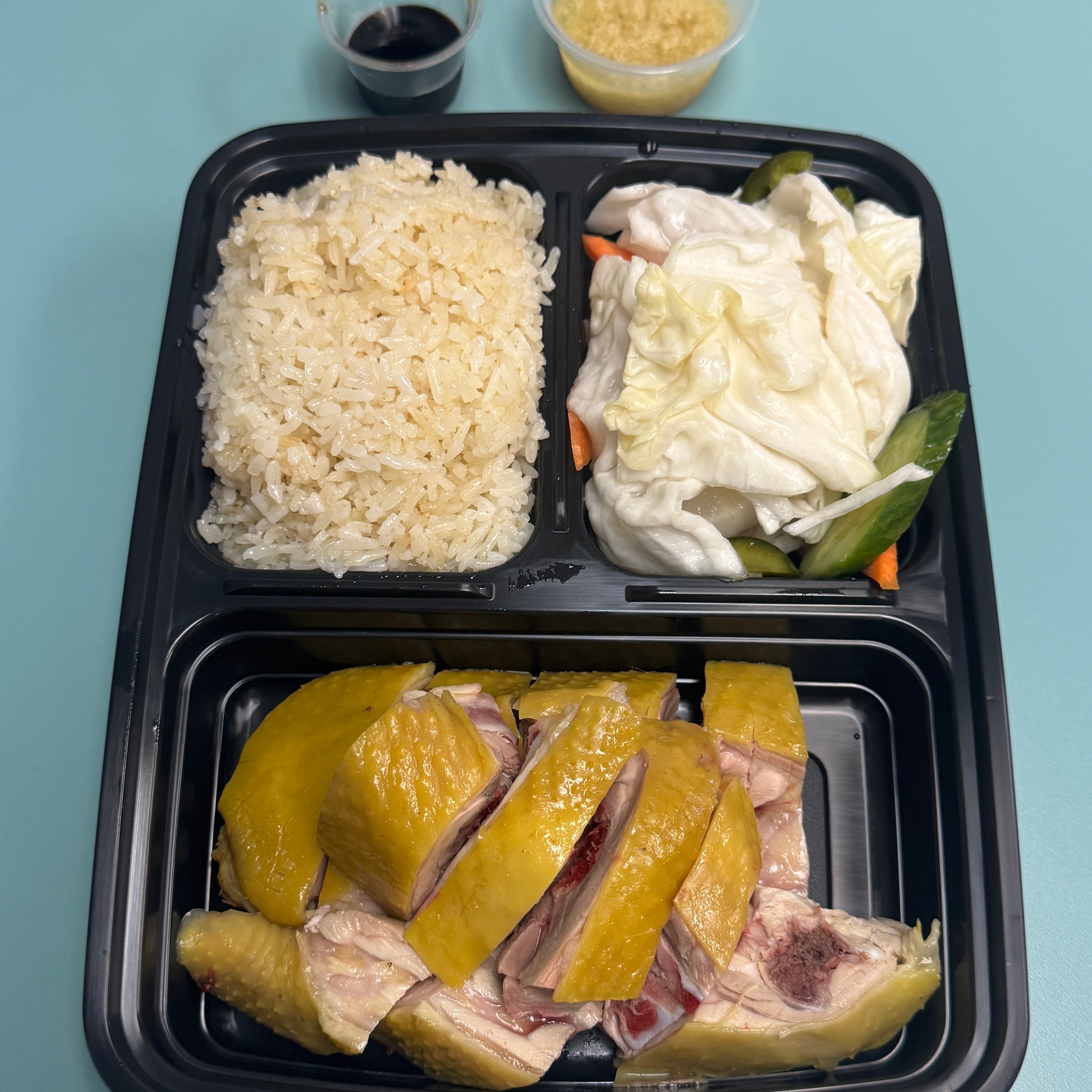 Hainan Chicken On Rice $14 at Hong coffee & Bakery on #foodmento http://foodmento.com/place/15797