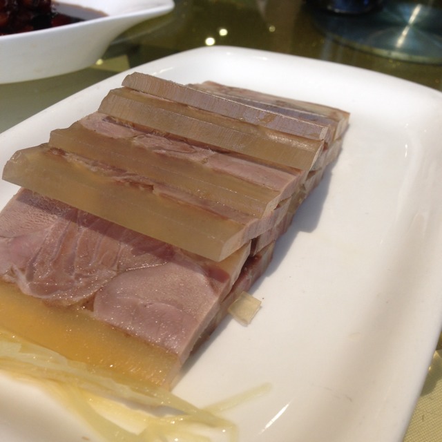 Fragrant Pork from 南伶酒家 Nanling Restaurant on #foodmento http://foodmento.com/dish/5878