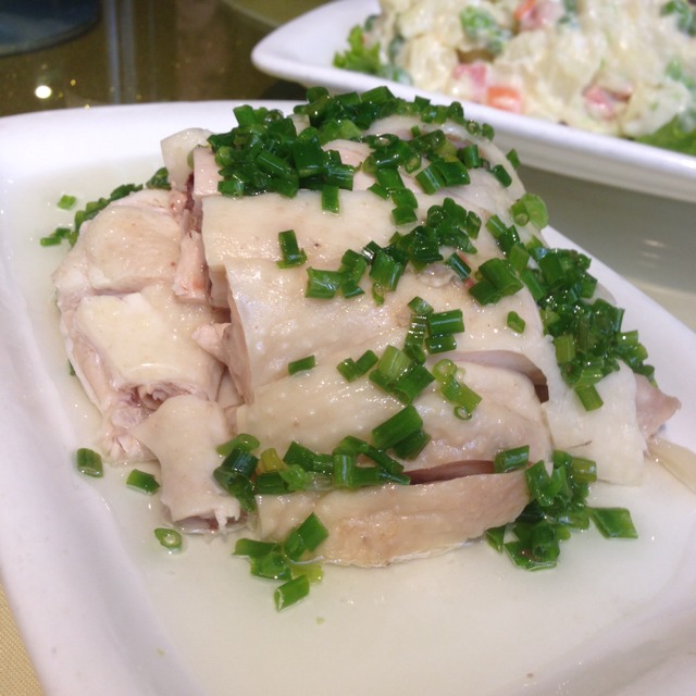 Chicken with Scallion at 南伶酒家 Nanling Restaurant on #foodmento http://foodmento.com/place/1587