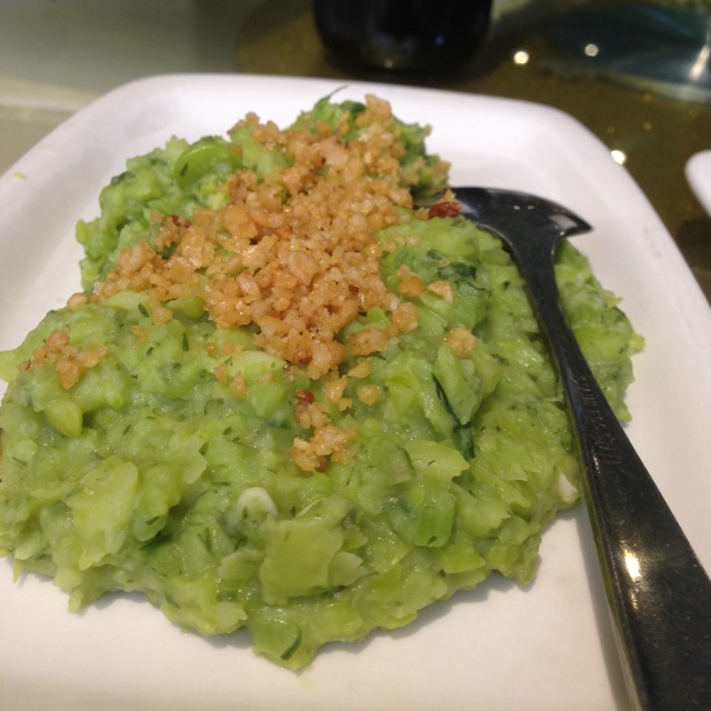 Crispy Green Beans at 南伶酒家 Nanling Restaurant on #foodmento http://foodmento.com/place/1587