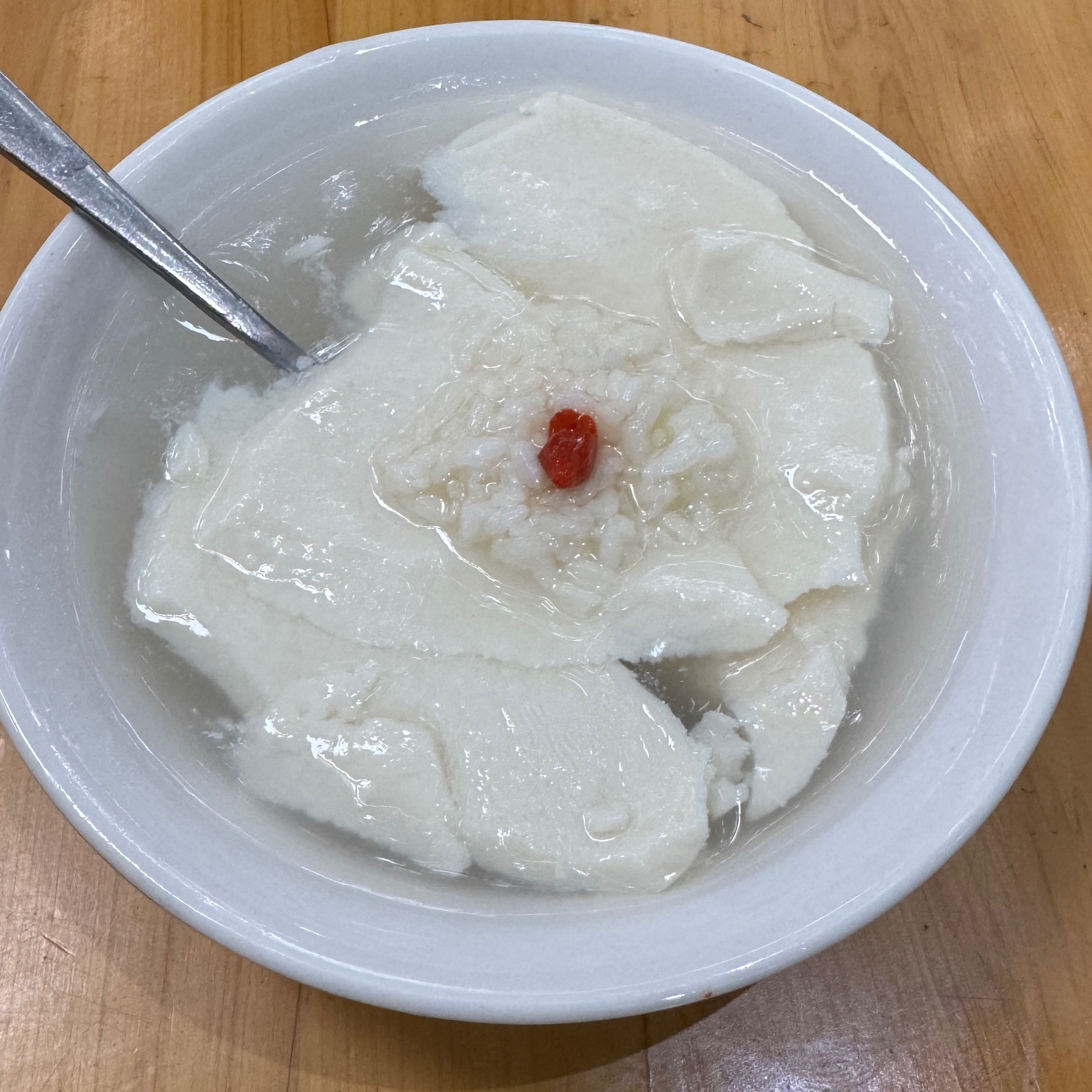 Soybean Fermented Rice Cold Soup Y6 at Shen Tang Tian Shui Noodles 沈堂甜水面 on #foodmento http://foodmento.com/place/15906