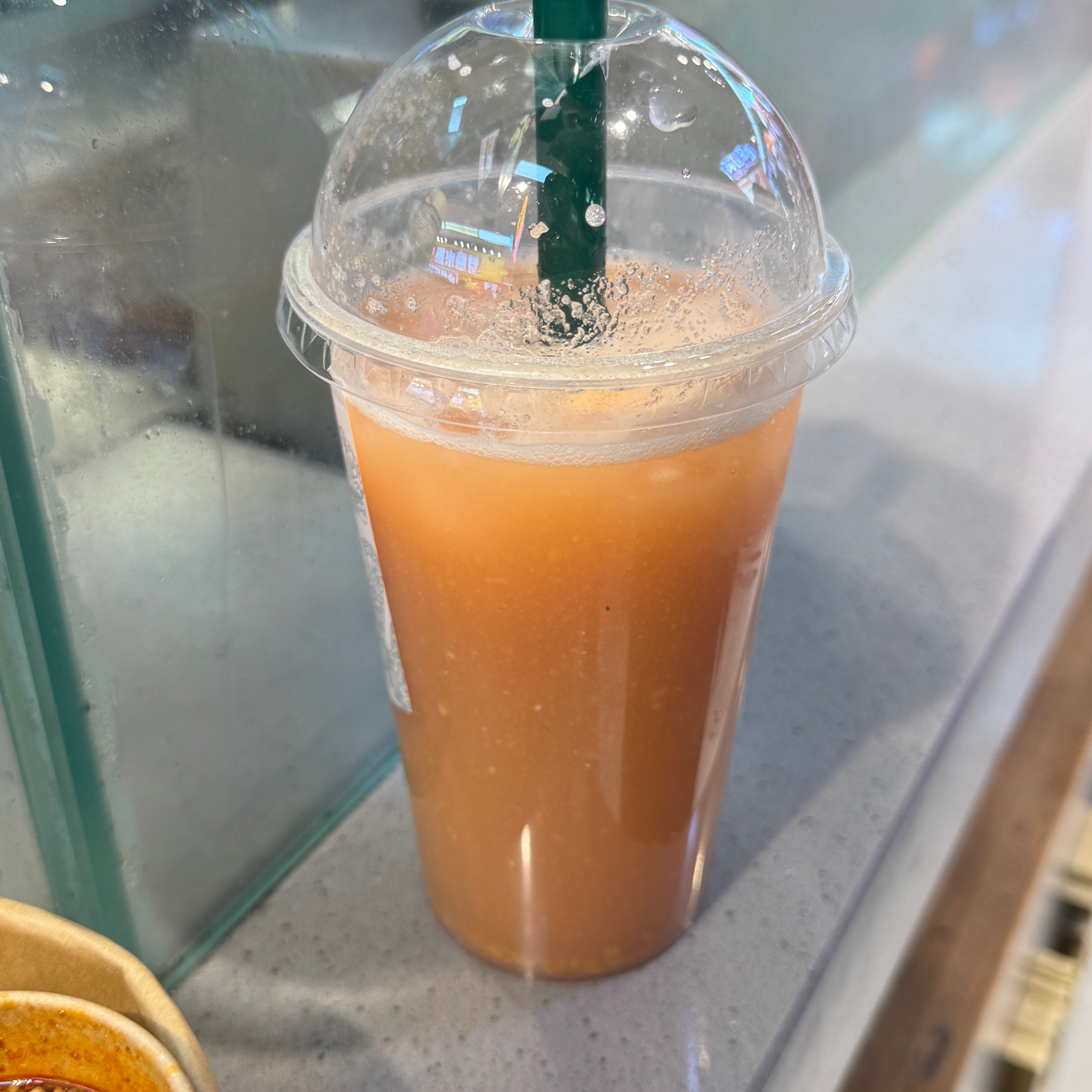 Apple Guava Juice Y15 at Guanyinqiao Food Street on #foodmento http://foodmento.com/place/15954