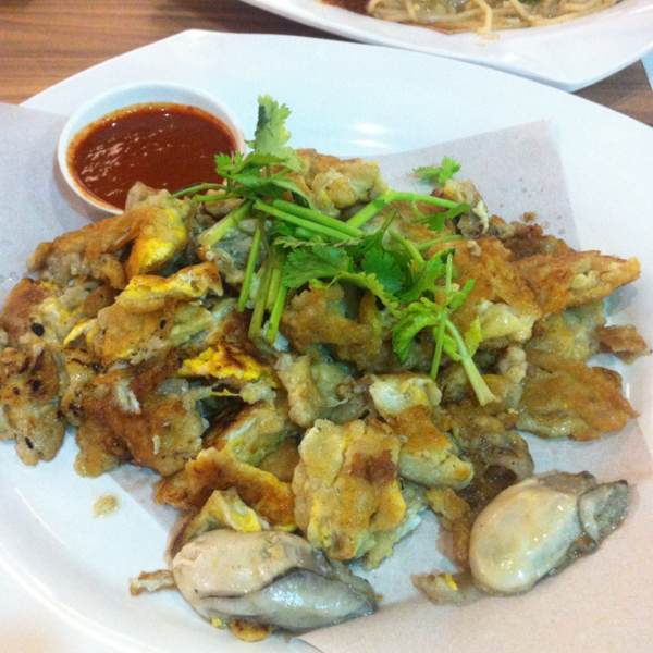 Fried Oyster Omelette (@Hokkien Mee) at NTUC FoodFare on #foodmento http://foodmento.com/place/15