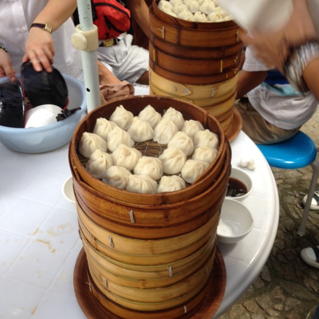 Nan Xiang Soup Dumplings  at 上海古猗园餐厅 on #foodmento http://foodmento.com/place/1603